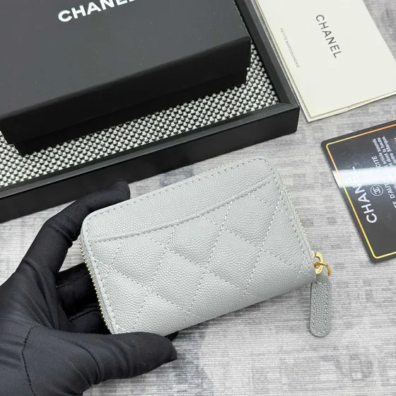Chanel Classic Zipped Coin Purse Light Cinza Card Holder