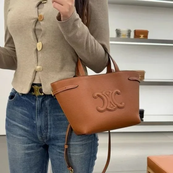 Celine Cuir Triomphe Cabas Anais Tan Tote Bag