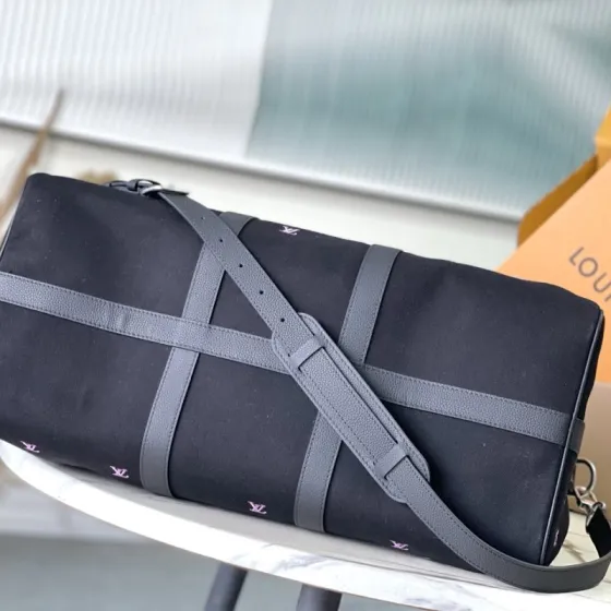 Louis Vuitton Keepall Bandouliere 50 Black Multicolor Monogram 50 x 29 x 23 cm travel