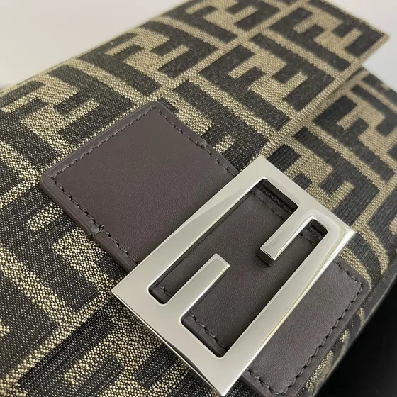 Fendi Baguette Marrón Bolso bandolera