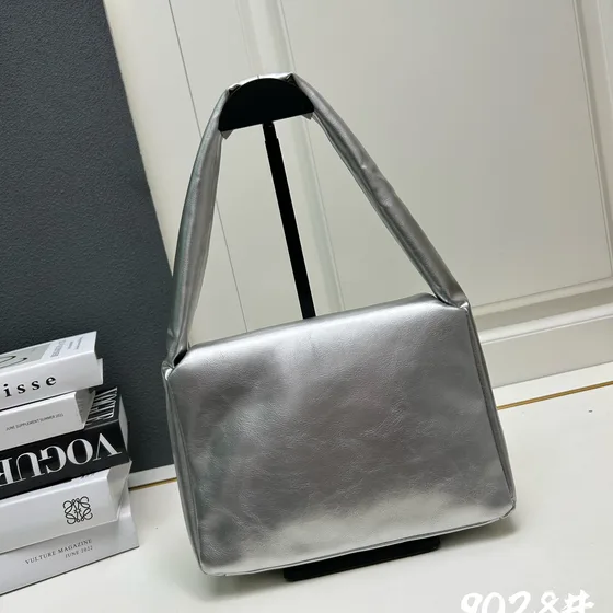 Balenciaga Bb Soft Flap Shoulder Bag Silver Shoulder Bag