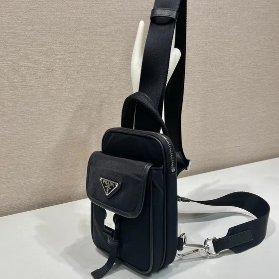 Prada Re-Nilon Smartphone Case Đen Crossbody
