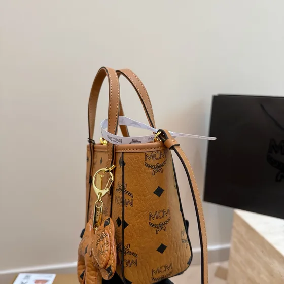 MCM Aren Visetos Tote Cognac Bolsa tote