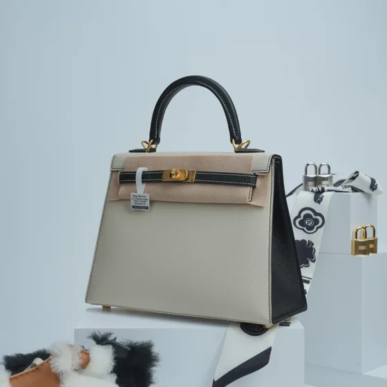 Hermes Kelly Beige/Hitam Top Handle