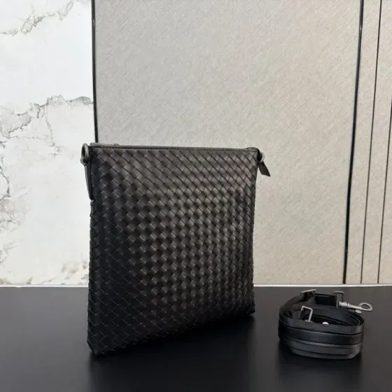 Bottega Veneta Intrecciato Crossbody Bag Black Crossbody