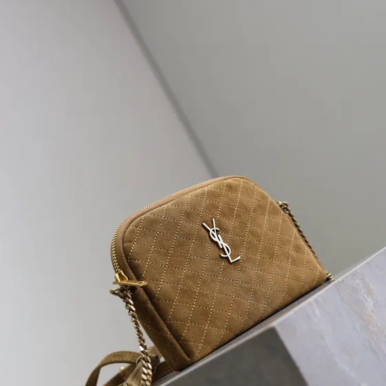 YSL Gaby Zipped Pouch สีน้ำตาล Crossbody