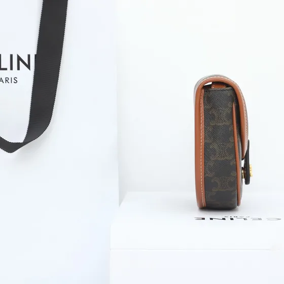 Celine Triomphe Besace Clea Coklat Crossbody
