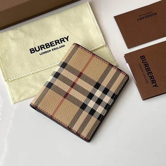 Burberry Vintage Check Bifold Wallet بيج Wallet