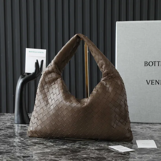Bottega Veneta Small Hop Hobo Coklat Hobo