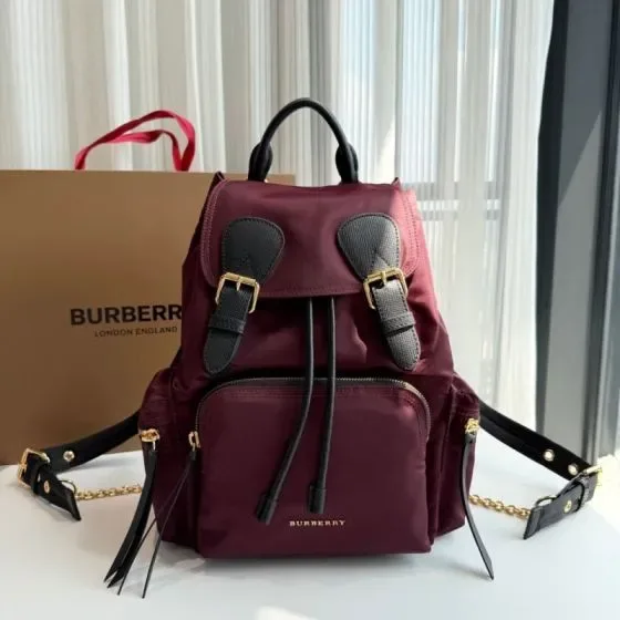 Burberry The Medium Rucksack In Technical Nylon And Leather Burgundy Backpack