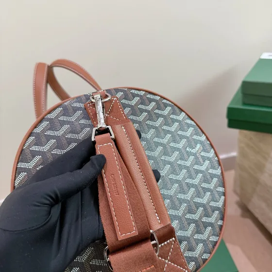 Goyard Barrel 40 Sports Bag Marrón Crossbody