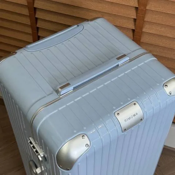 Rimowa Hybird Plateado travel