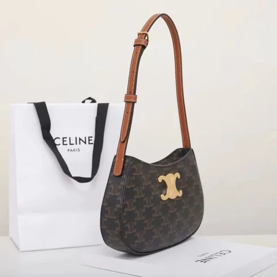 Celine Triomphe Dark Brun Skuldertaske