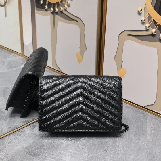 YSL Cassandre Envelope Chain Cüzdan Siyah Woc