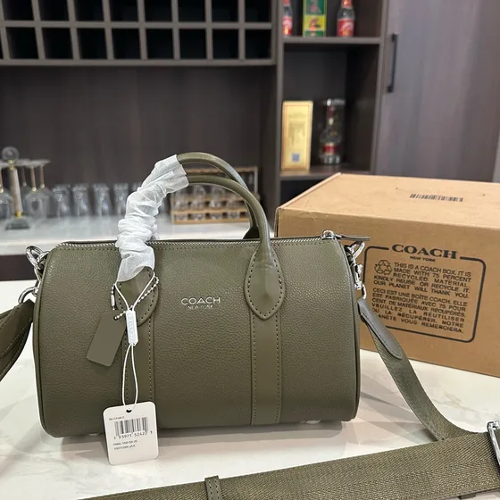 Coach Gotham Duffle 24 Black Top Handle