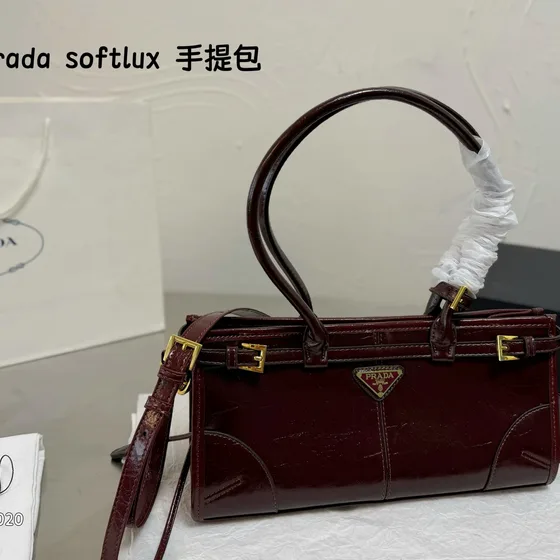 Prada Softlux Blanco Asa superior