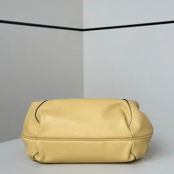Fendi Fendi Spy Bag Light Jaune Hobo