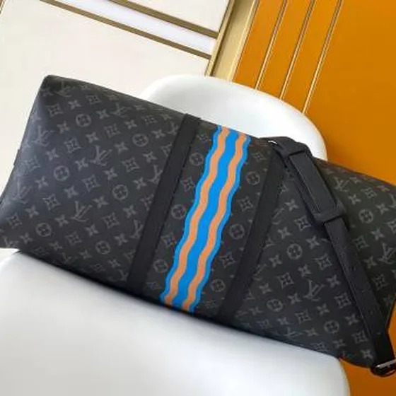 Louis Vuitton Keepall 55 Bandouli re Monogram Eclipse 55 travel