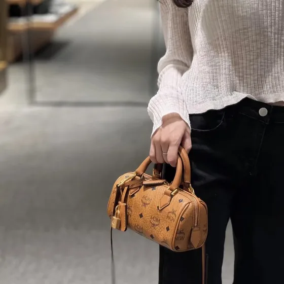 MCM Ella Boston Mini Noir Anse supérieure