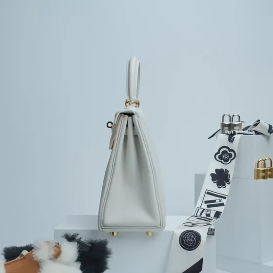 Hermes Kelly Beyaz Üst sap