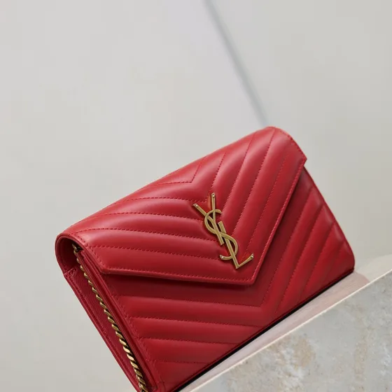 YSL Cassandre Matelassé Envelope Chain Plånbok Röd Woc