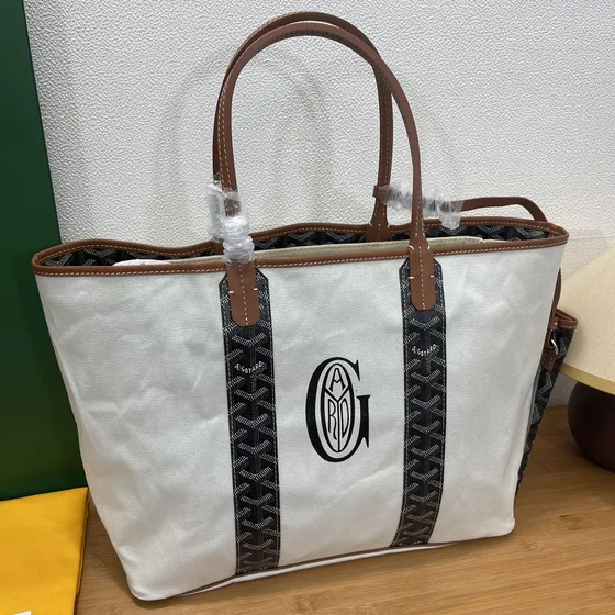 Goyard Saint Louis Pm White Black Brown Tote Bag