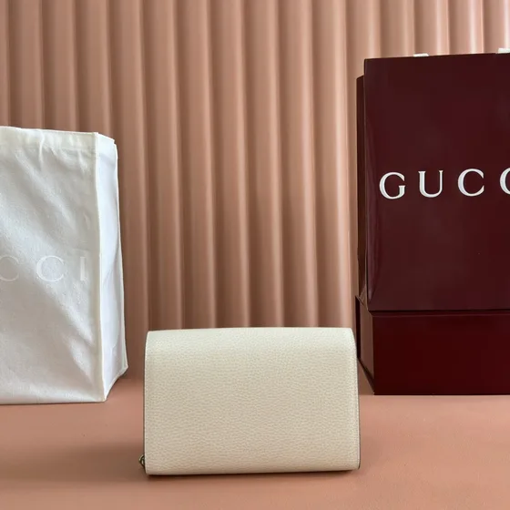 Gucci Dionysus Chain Wallet White Woc
