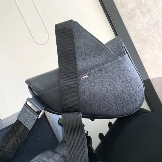 Dior Saddle Bleu crossbody