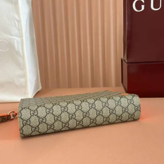 Gucci GG Supreme everyday