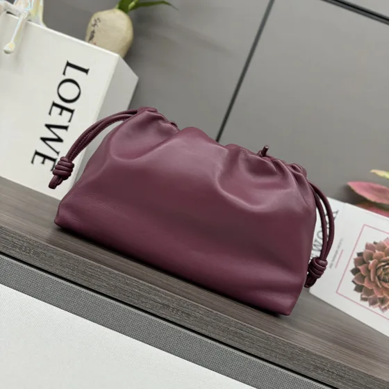 Loewe Flamenco Purse Borgoña Bolso bandolera