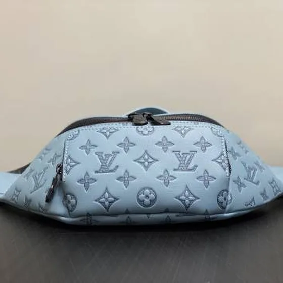Louis Vuitton Rush Bumbag M47058 Monogram Shadow Azul 30 x 15 x 8 cm casual