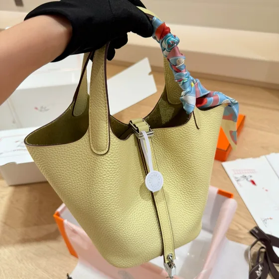 Hermes Picotin Lock Milton Jaune Anse supérieure