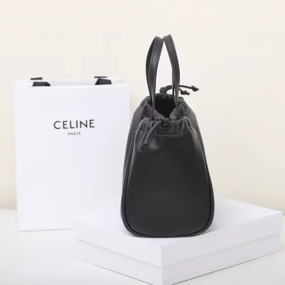 Celine Cuir Triomphe Drawstring Cabas Hitam Tote Bag
