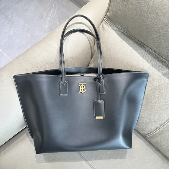 Burberry Tb Tote Đen Tote Bag