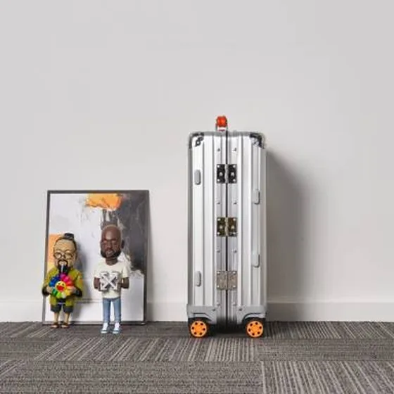 Rimowa kuffert Sølv with Orange handles travel