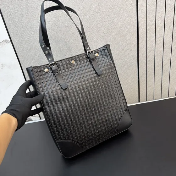 Bottega Veneta Intrecciato Tote Bag Black Tote Bag