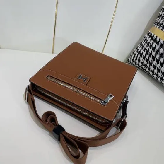Hermes messenger Marrón 24x26x6cm