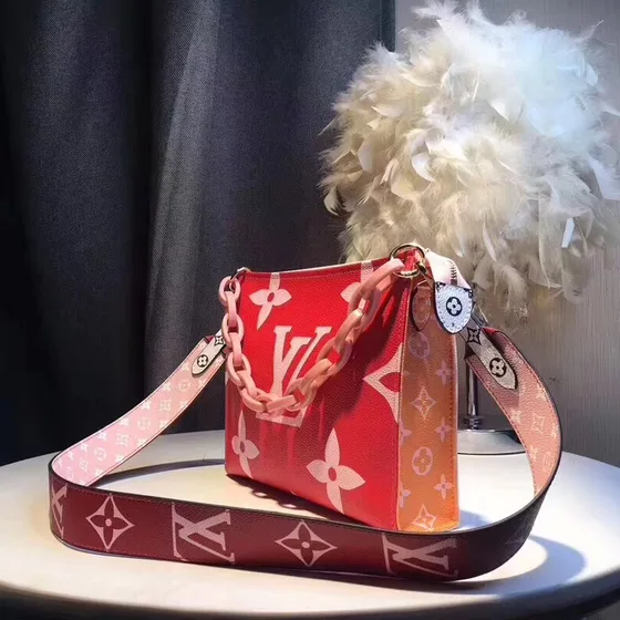 Louis Vuitton Toiletry Etui Rød Lyserød Crossbody