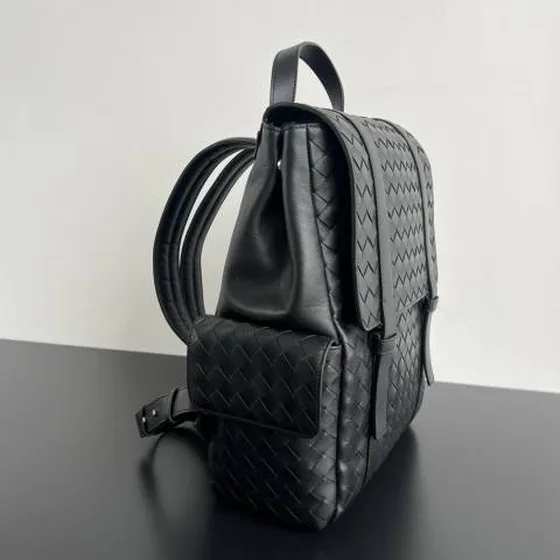 Bottega Veneta 805971 Black Intrecciato everyday