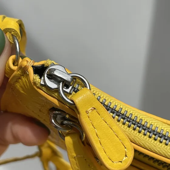 Balenciaga Jaune