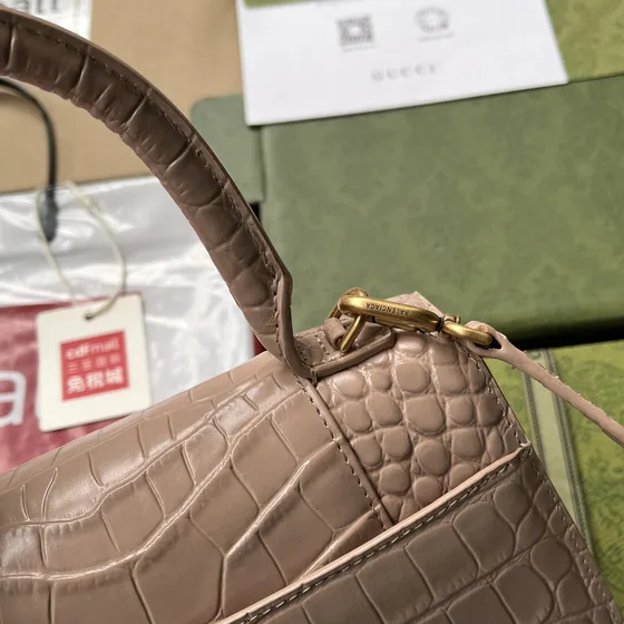 Balenciaga Bamboo Long Wallet بيج Wallet
