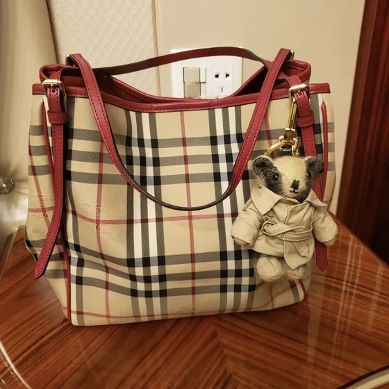 Burberry Horseferry Check Small Tote çanta Bej/Kırmızı Tote çanta