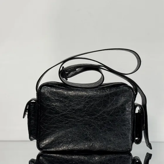 Balenciaga Superbusy Multi-Pocket Crossbody Bag Black Crossbody