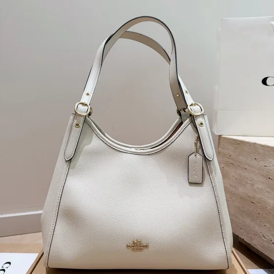 Coach Meadow Skuldertaske Burgund Skuldertaske