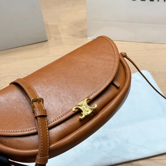Celine Triomphe Besace Clea Coklat Crossbody