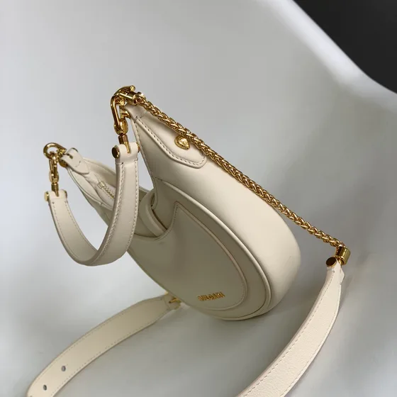Bvlgari Serpenti Ellipse Shoulder Bag Ivory White Shoulder Bag