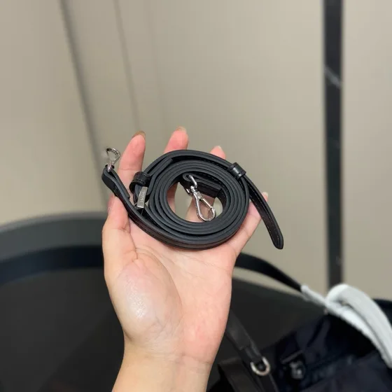 Prada Re-Nilon Medium Tote Bag With Pockets Hitam Tote Bag
