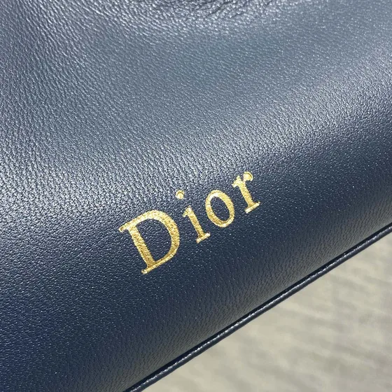 Dior Dior Lovely-D Pouch With Chain สีน้ำเงินเข้ม สีฟ้า Shoulder Bag