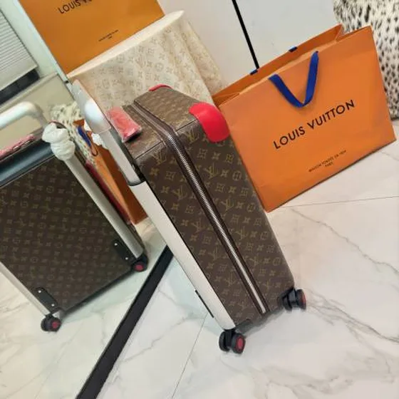 Louis Vuitton valise Monogram Marron with Rouge trim travel