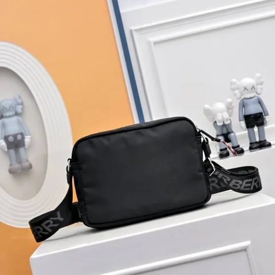 Burberry Camera bag Siyah crossbody